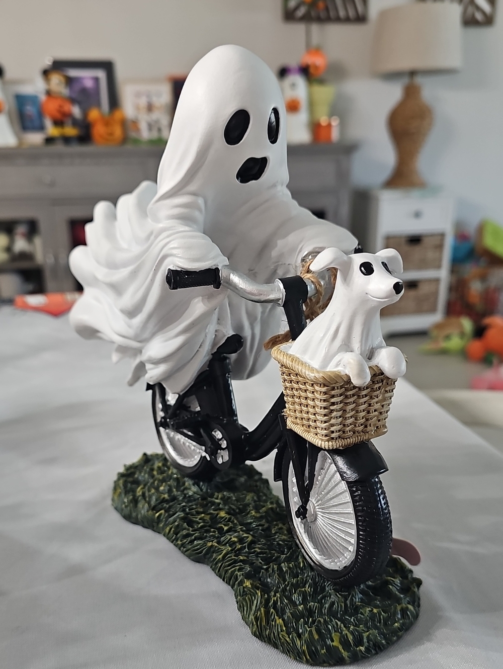 New! Halloween Goblin & Ghoul Ghost Riding Bike w/ Ghost Dog In Basket